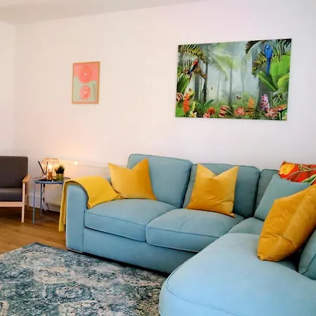 Sandbanks Garden House: Modern 2-Bedroom Retreat with Smart Amenities Poole Exterior photo