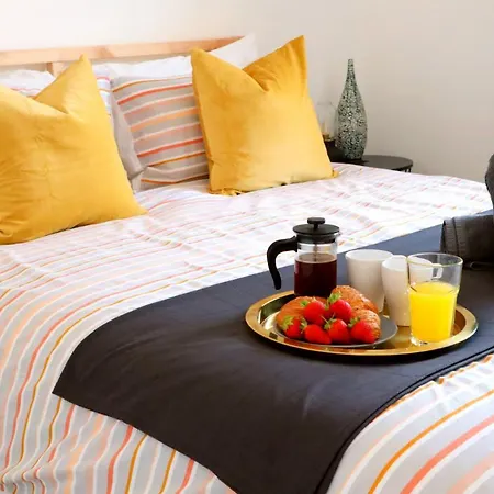 Sandbanks Garden House: Modern 2-Bedroom Retreat with Smart Amenities Poole Exterior photo